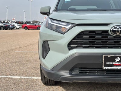 2023 Toyota RAV4 XLE