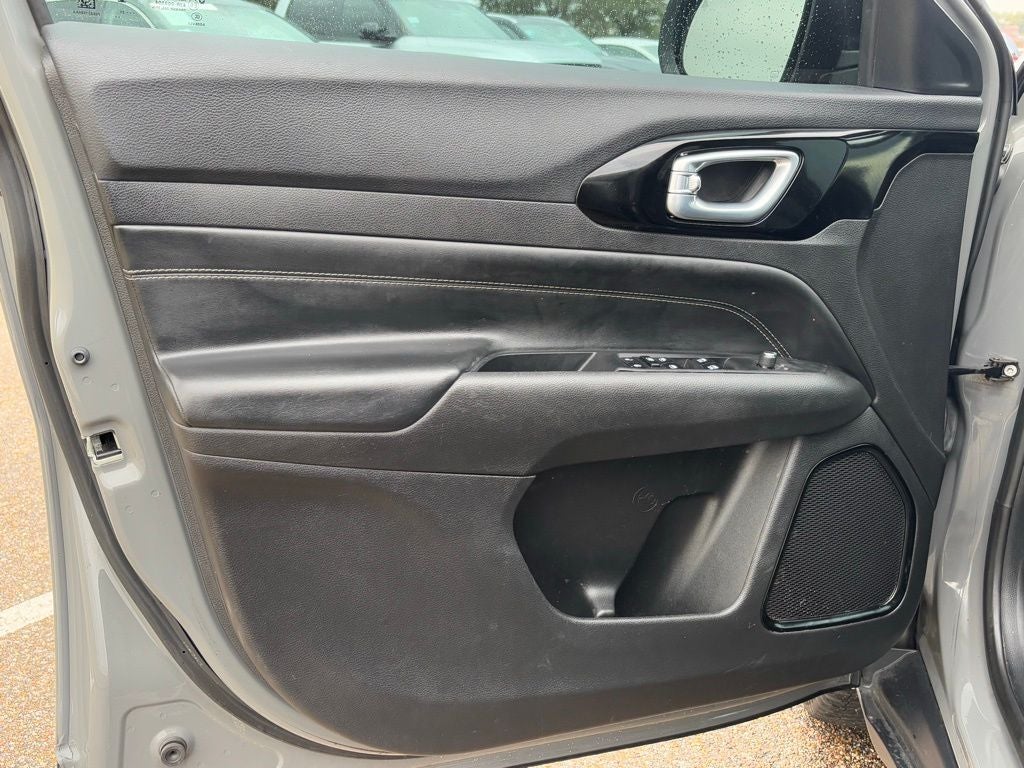 2023 Jeep Compass Altitude