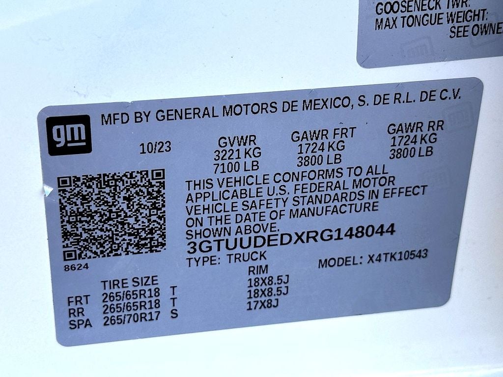 2024 GMC Sierra 1500 SLT