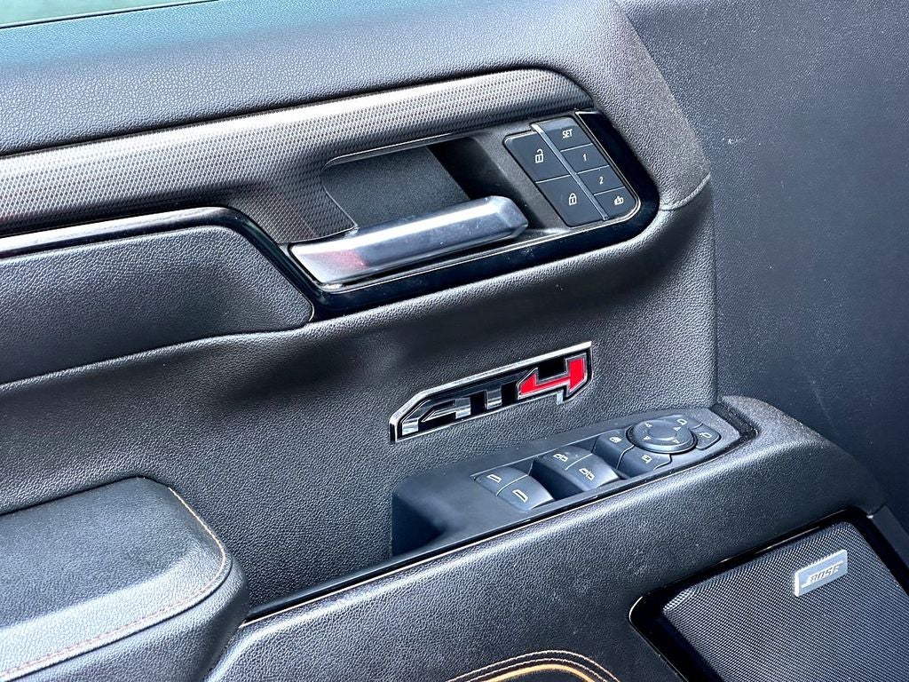 2024 GMC Sierra 1500 AT4