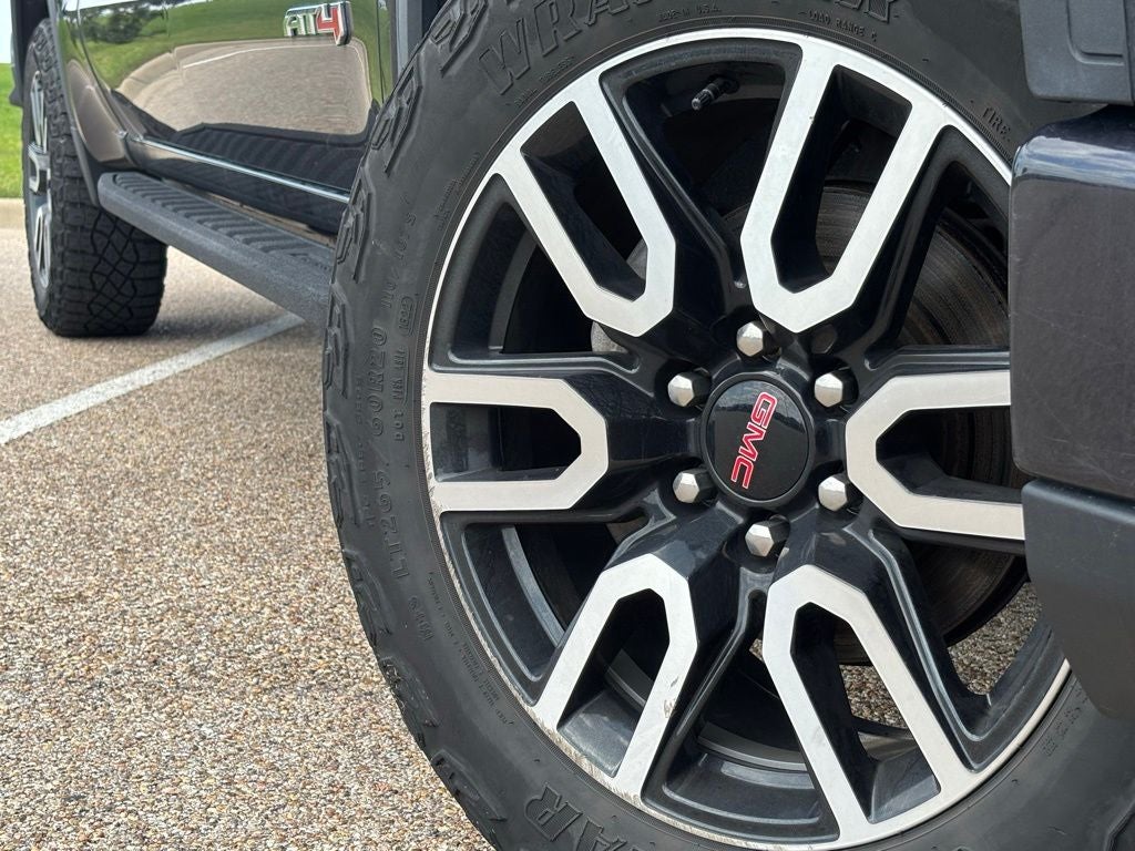 2022 GMC Sierra 1500 AT4