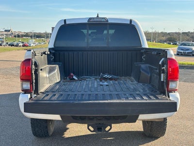 2019 Toyota Tacoma SR V6