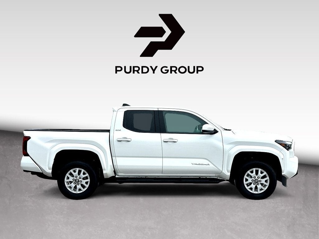 2025 Toyota Tacoma 4WD SR5