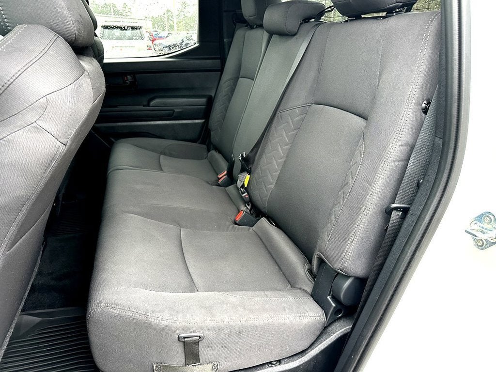 2025 Toyota Tacoma 4WD SR5