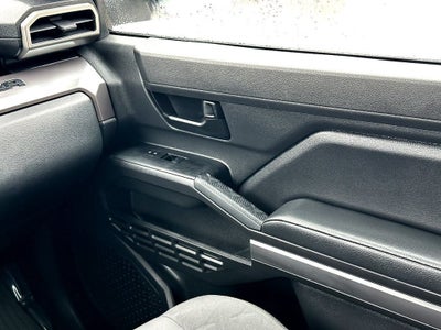 2025 Toyota Tacoma 4WD SR5