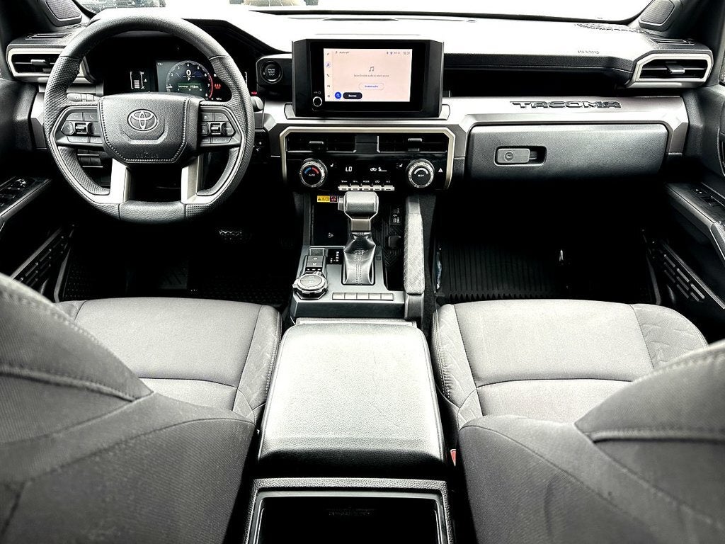 2025 Toyota Tacoma 4WD SR5