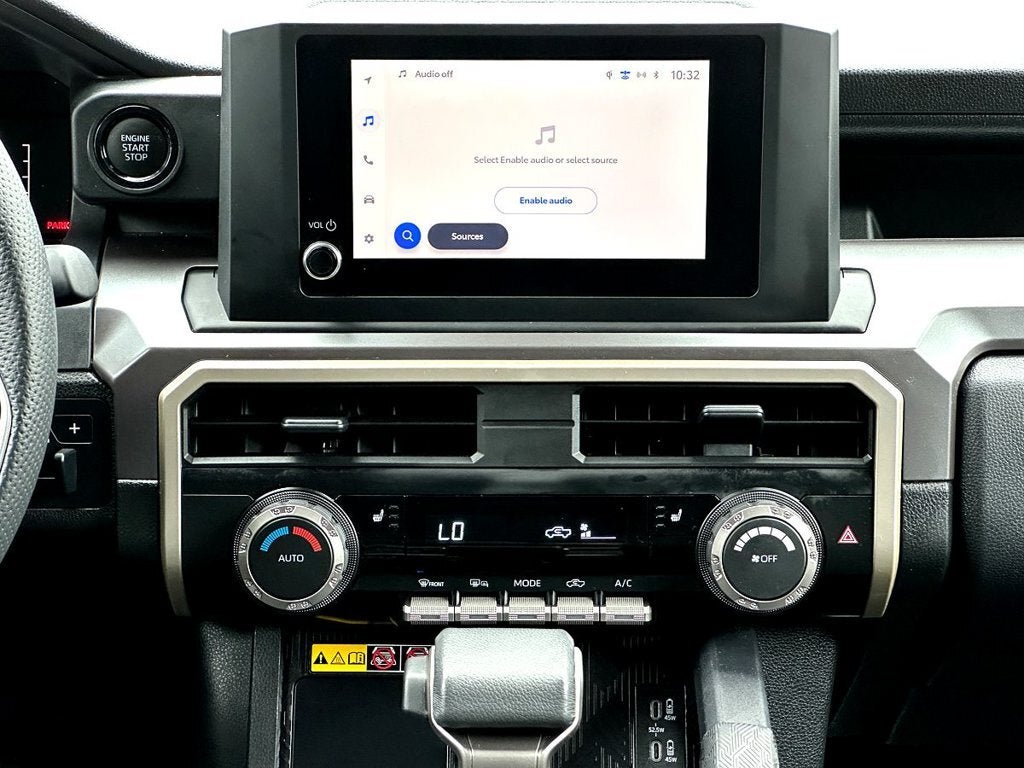 2025 Toyota Tacoma 4WD SR5
