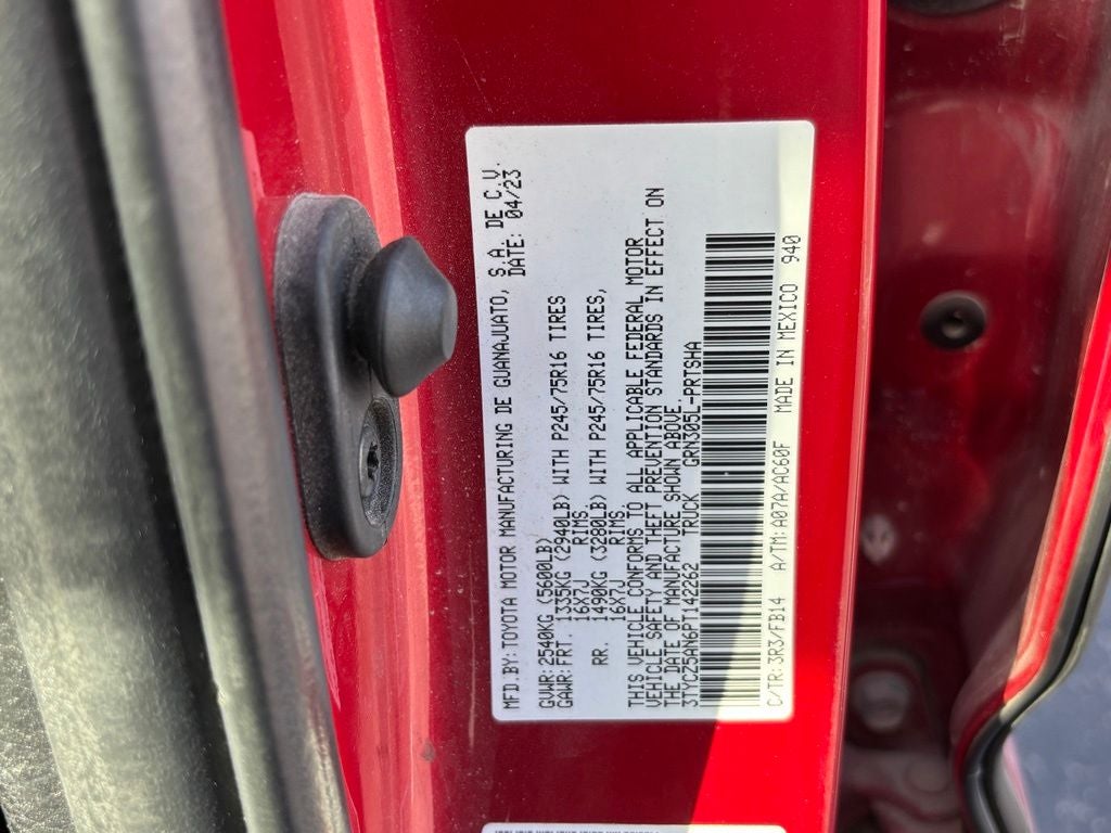 2023 Toyota Tacoma SR V6
