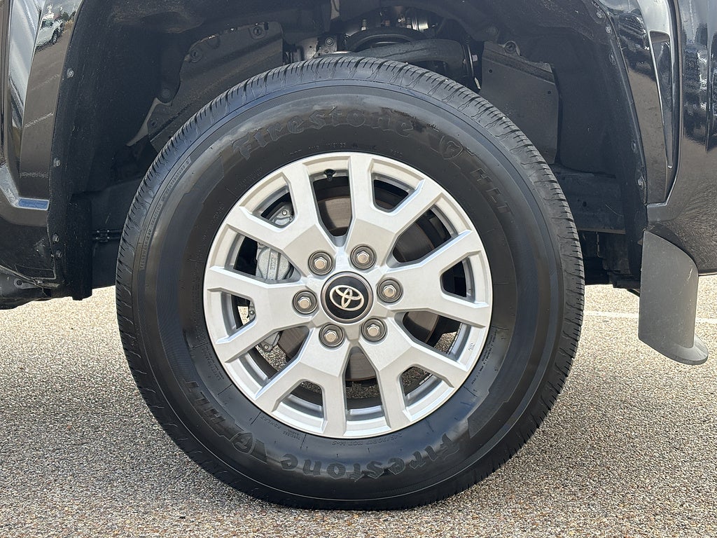 2026 Toyota Tacoma 4WD SR5