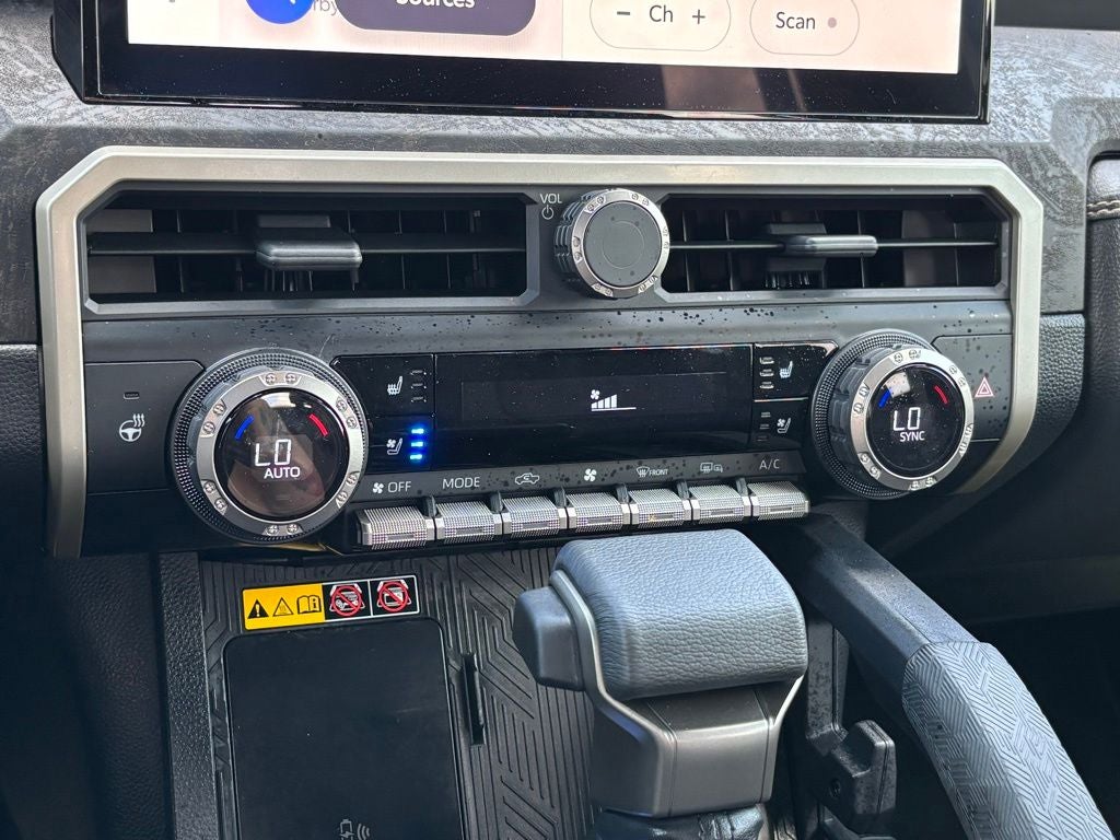 2025 Toyota Tacoma Limited