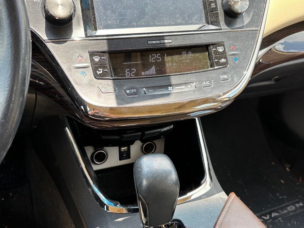 2015 Toyota Avalon XLE Premium