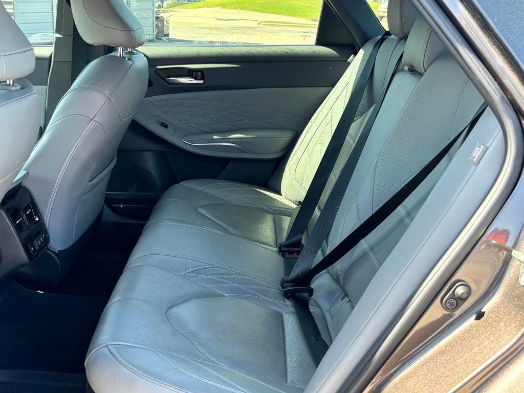 2020 Toyota Avalon Hybrid Limited