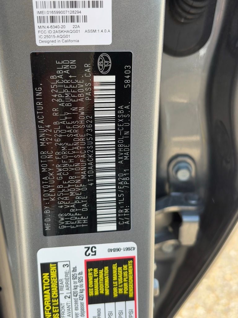 2025 Toyota Camry SE
