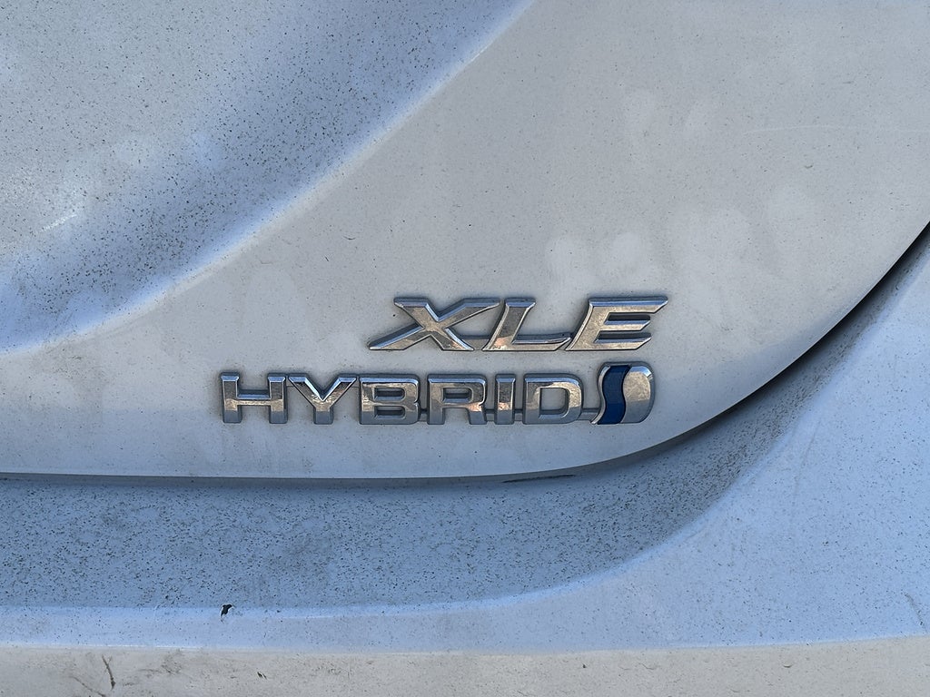 2020 Toyota Camry XLE