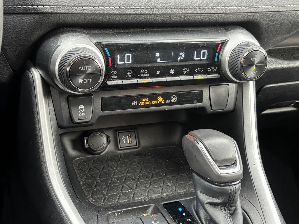 2023 Toyota RAV4 Hybrid XLE Premium