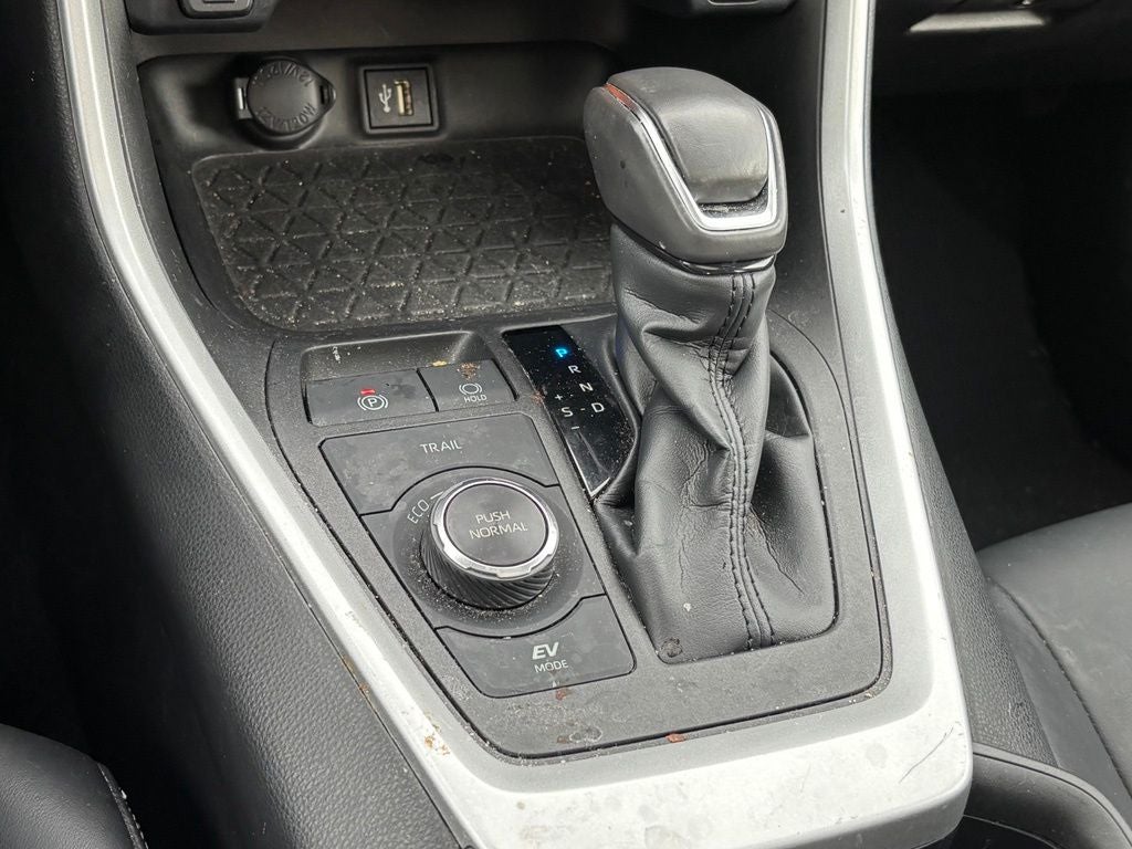 2023 Toyota RAV4 Hybrid XLE Premium