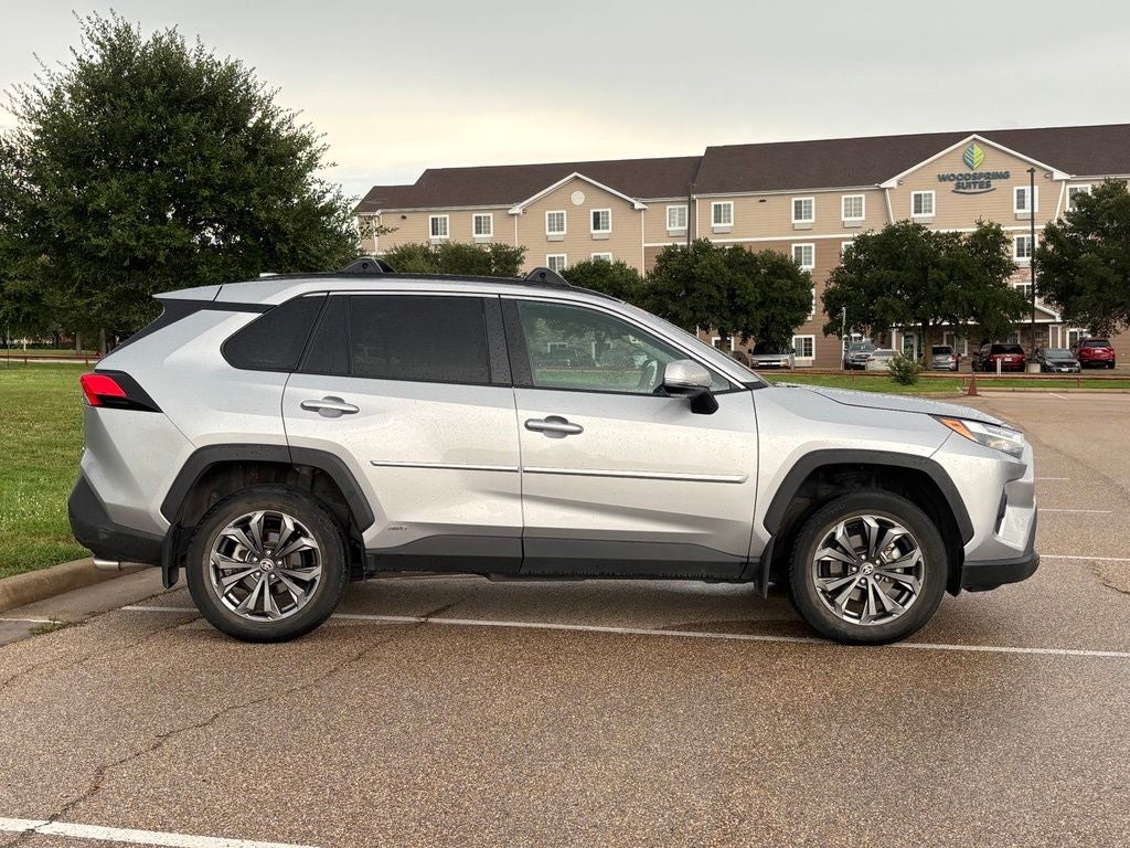 2023 Toyota RAV4 Hybrid XLE Premium