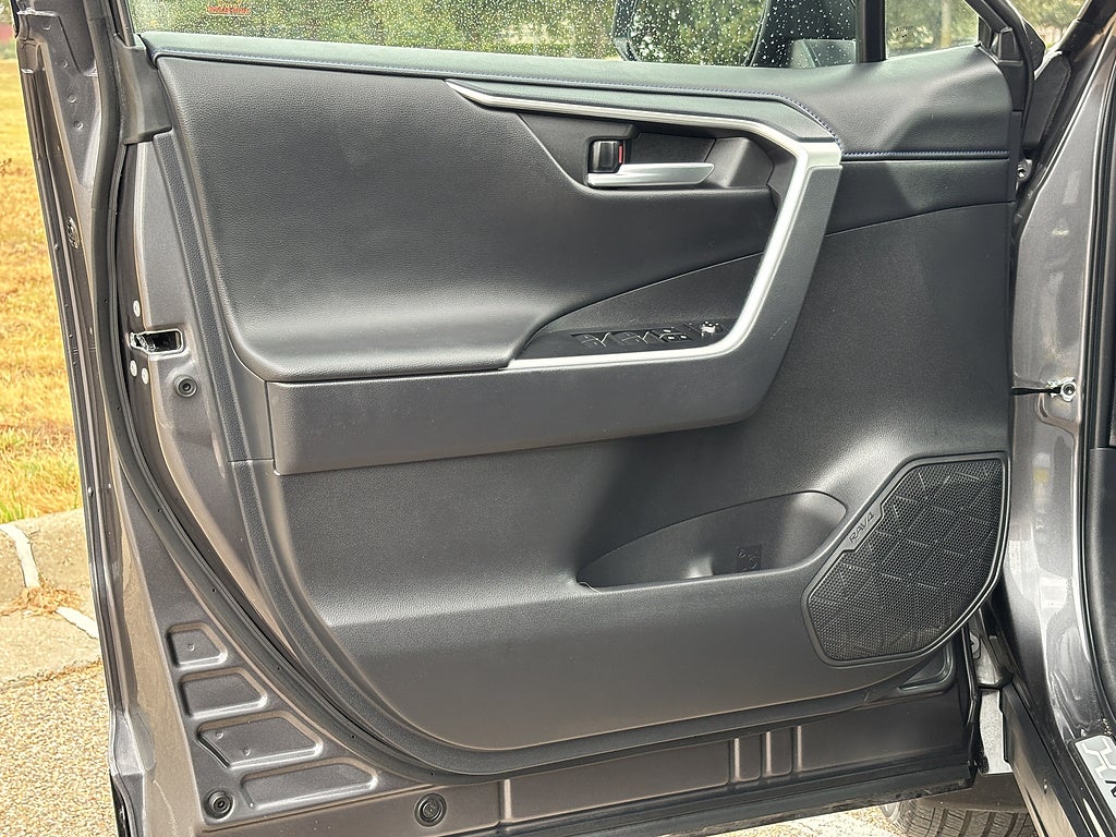 2024 Toyota RAV4 XSE