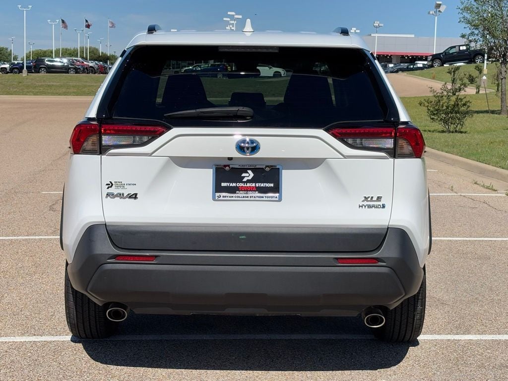 2023 Toyota RAV4 Hybrid XLE