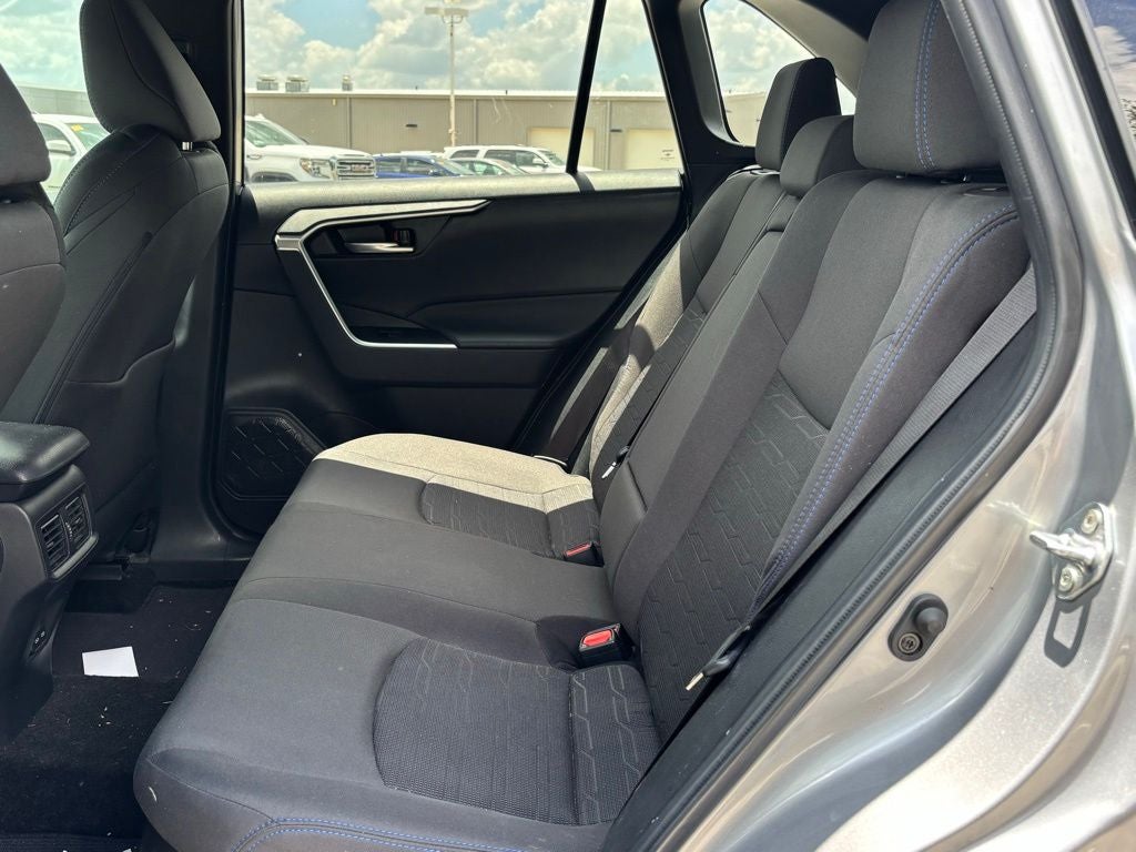 2024 Toyota RAV4 Hybrid SE