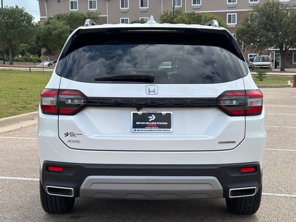 2025 Honda Pilot Touring