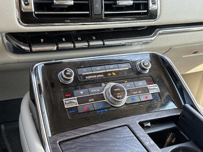 2021 Lincoln Navigator L Reserve