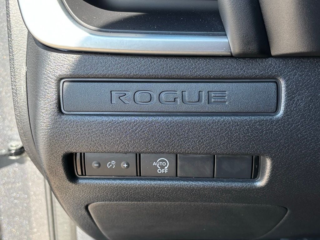 2025 Nissan Rogue S