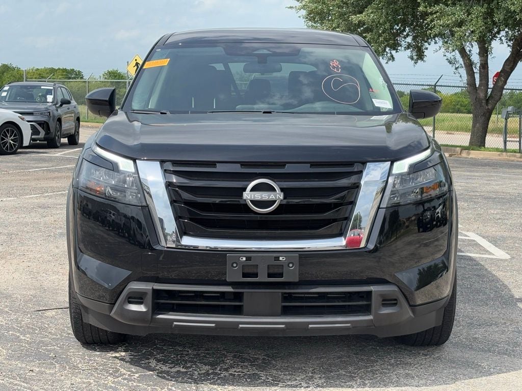 2024 Nissan Pathfinder S