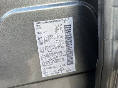 2022 Nissan Pathfinder SV