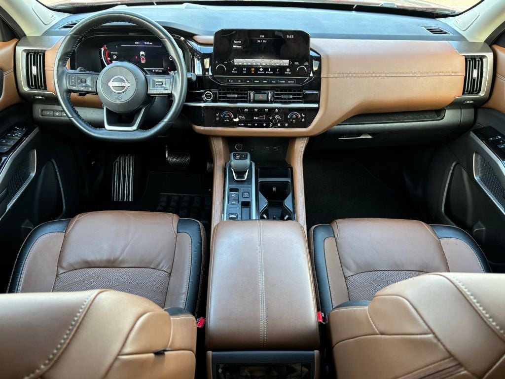 2024 Nissan Pathfinder Platinum