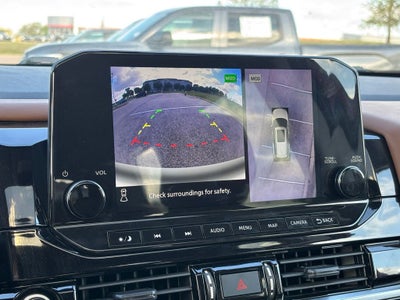 2024 Nissan Pathfinder Platinum