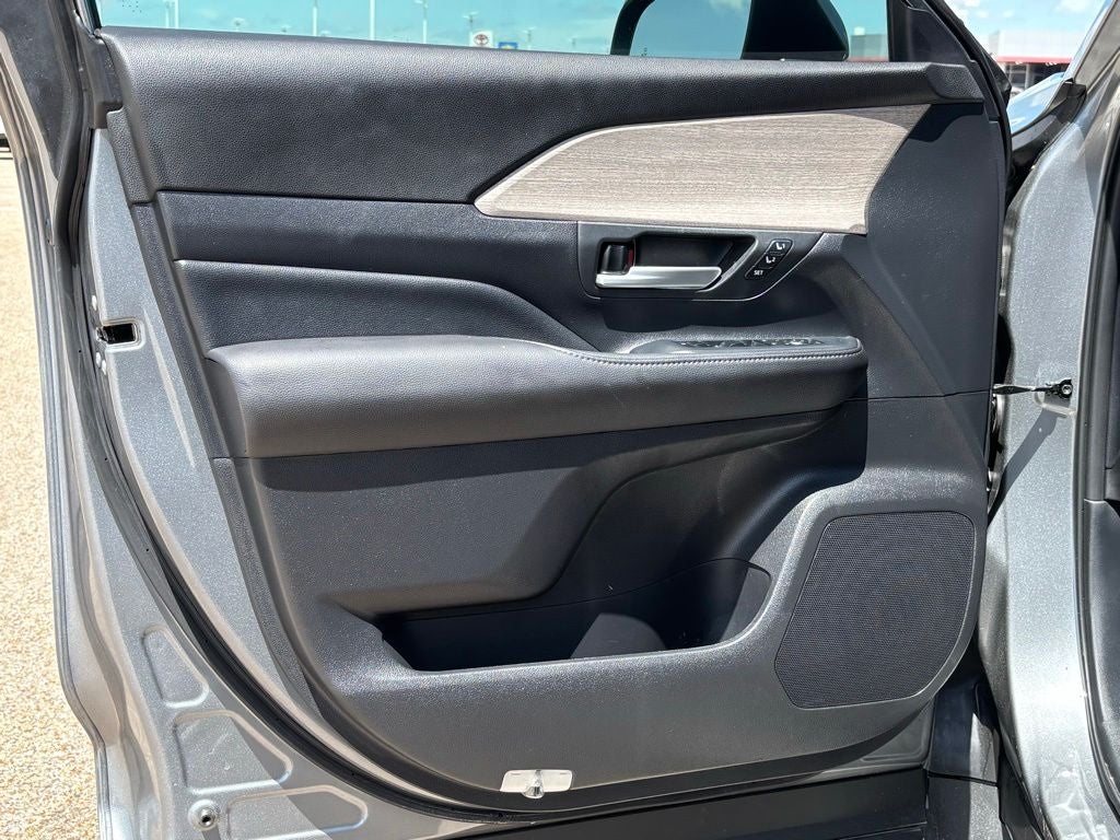 2025 Toyota Grand Highlander Platinum