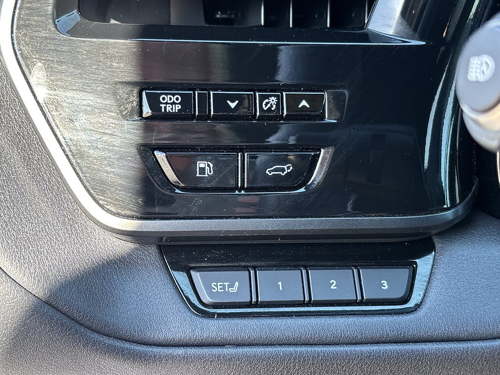 2025 Lexus TX F SPORT Handling