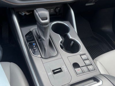 2023 Toyota Highlander Hybrid Bronze Edition