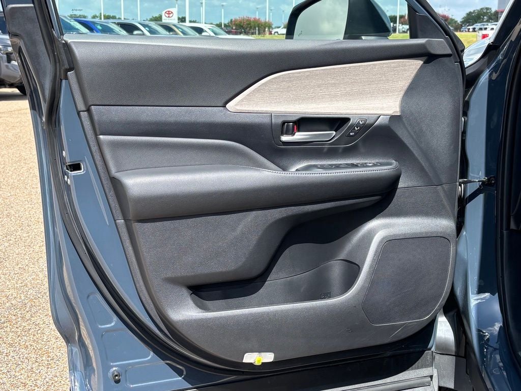 2024 Toyota Grand Highlander Hybrid Limited