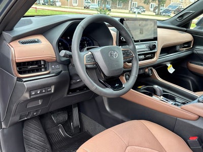 2026 Toyota Grand Highlander Hybrid MAX Platinum