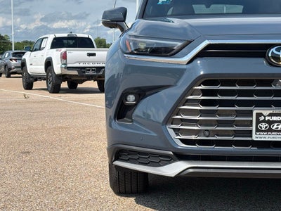 2026 Toyota Grand Highlander Hybrid MAX Platinum