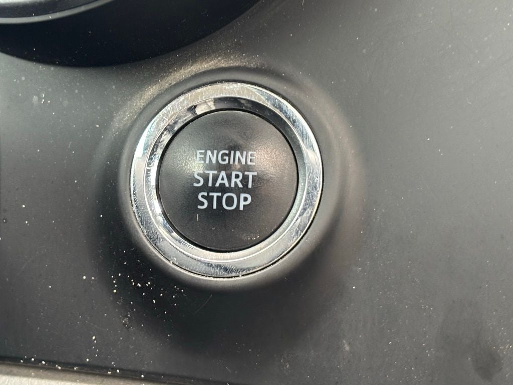 2021 Toyota Sequoia SR5 5.7L