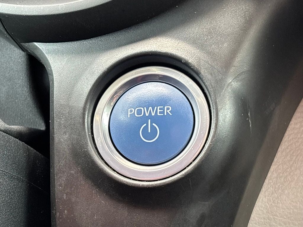 2024 Toyota Sienna LE 8 Passenger