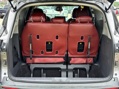 2024 Toyota Sienna LE 8 Passenger