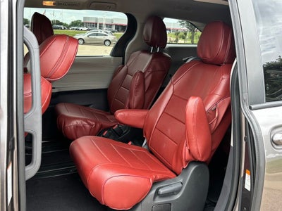 2024 Toyota Sienna LE 8 Passenger