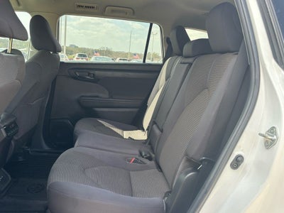 2022 Toyota Highlander L