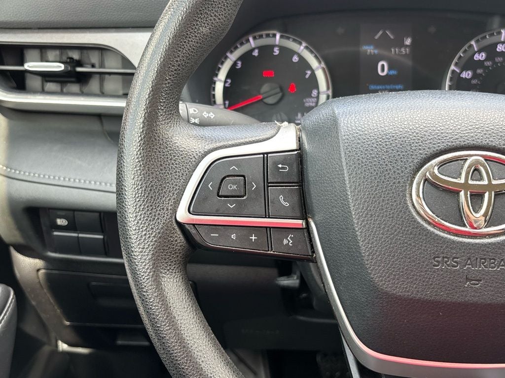 2022 Toyota Highlander L