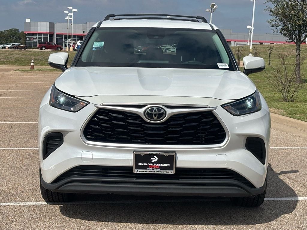 2022 Toyota Highlander L