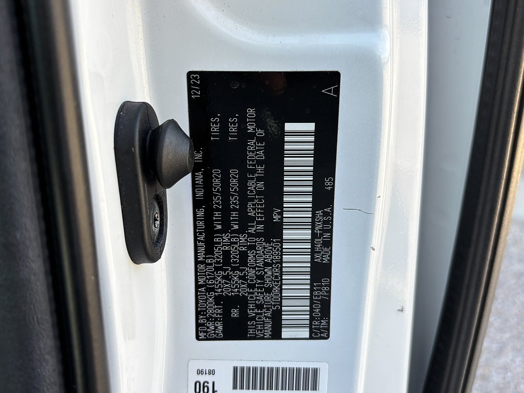 2024 Toyota Sienna XSE 7-Passenger