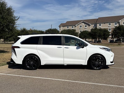 2024 Toyota Sienna XSE 7-Passenger