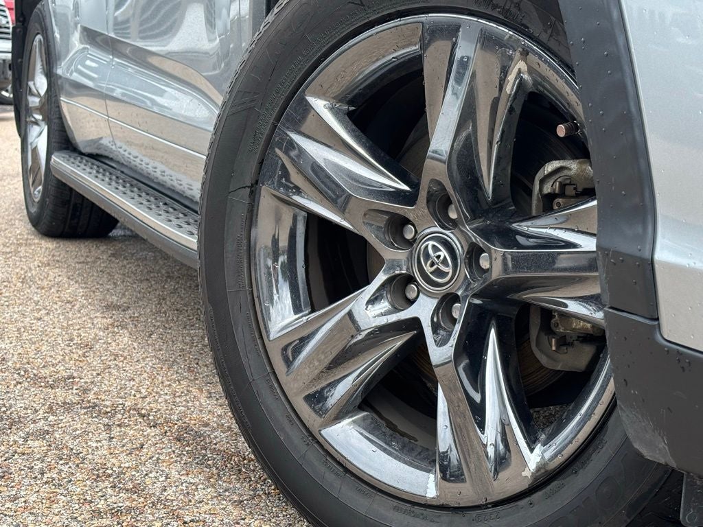 2019 Toyota Highlander Limited Platinum