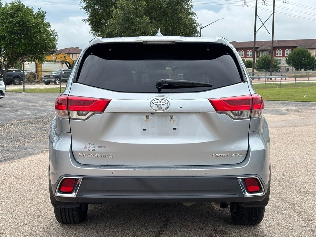 2019 Toyota Highlander Limited Platinum