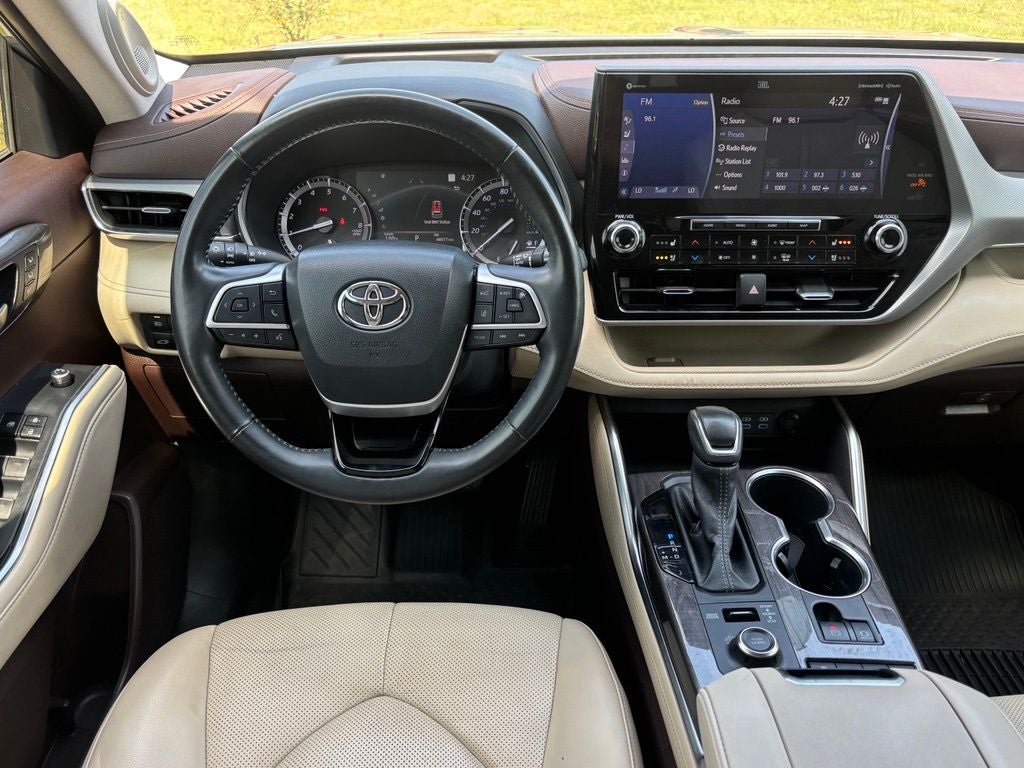 2022 Toyota Highlander Platinum