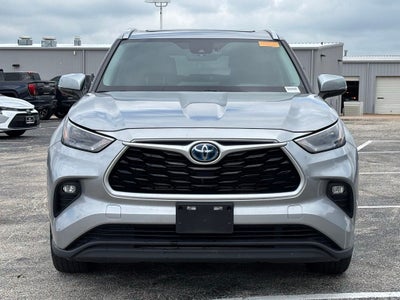 2023 Toyota Highlander Hybrid XLE